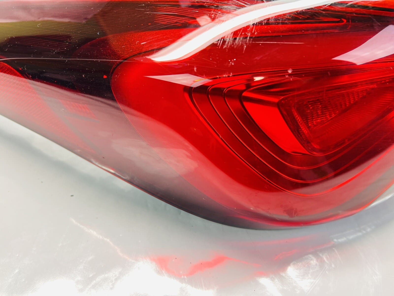 924013X2 2014 2015 2016 HYUNDAI ELANTRA REAR LEFT LED OUTER OEM TAIL LIGHT - Image 6