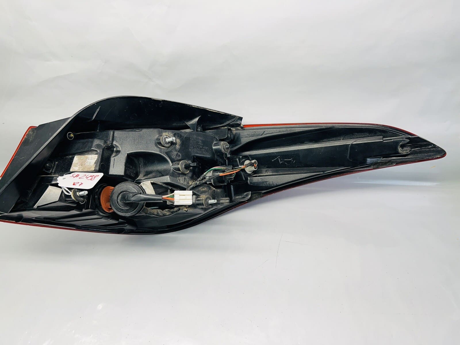 924013X2 2014 2015 2016 HYUNDAI ELANTRA REAR LEFT LED OUTER OEM TAIL LIGHT - Image 10