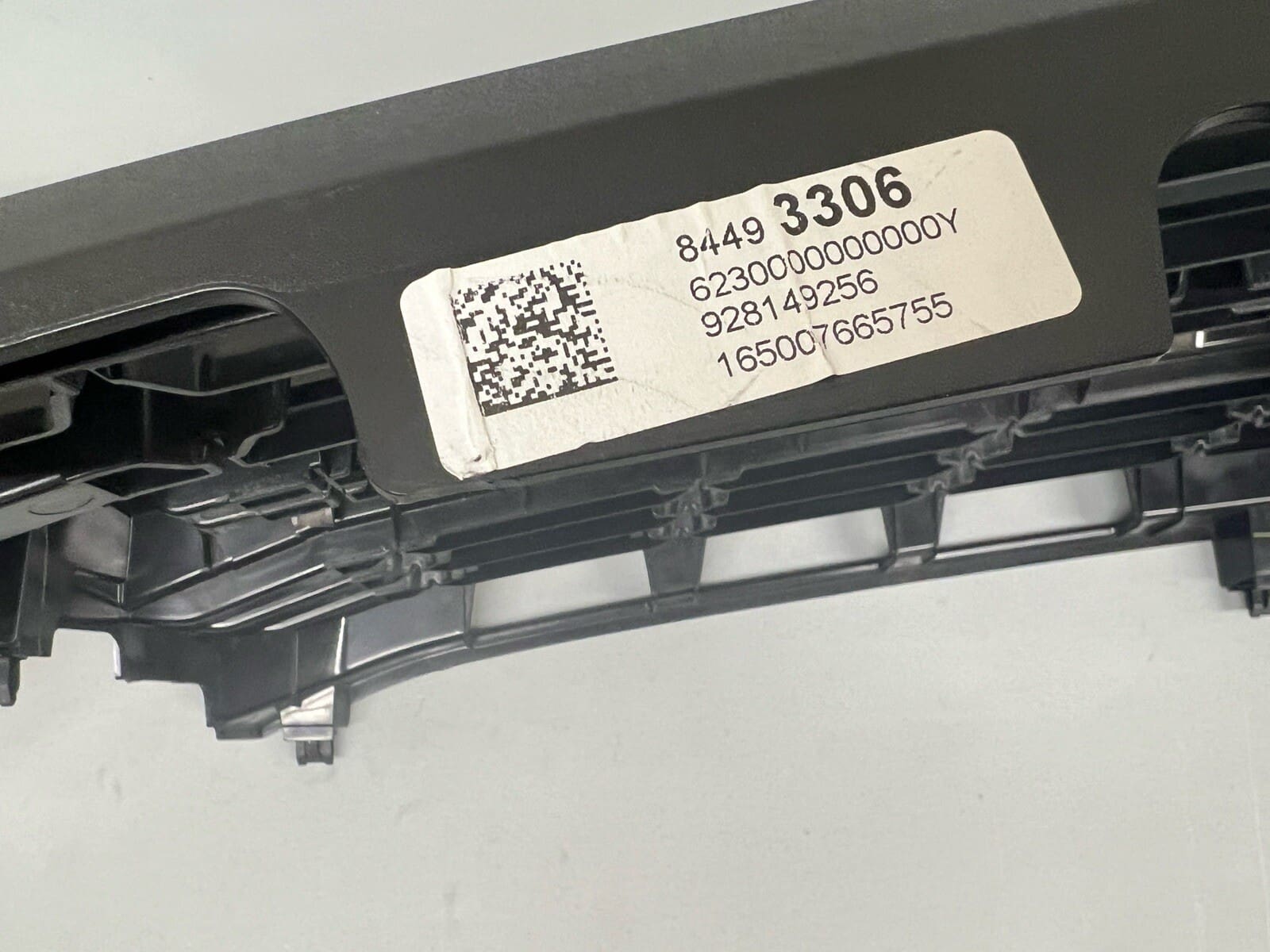 84493306 2019 2020 2021 2022 CHEVY SILVERADO 1500 FRONT OEM GRILLE BLACK - Image 16