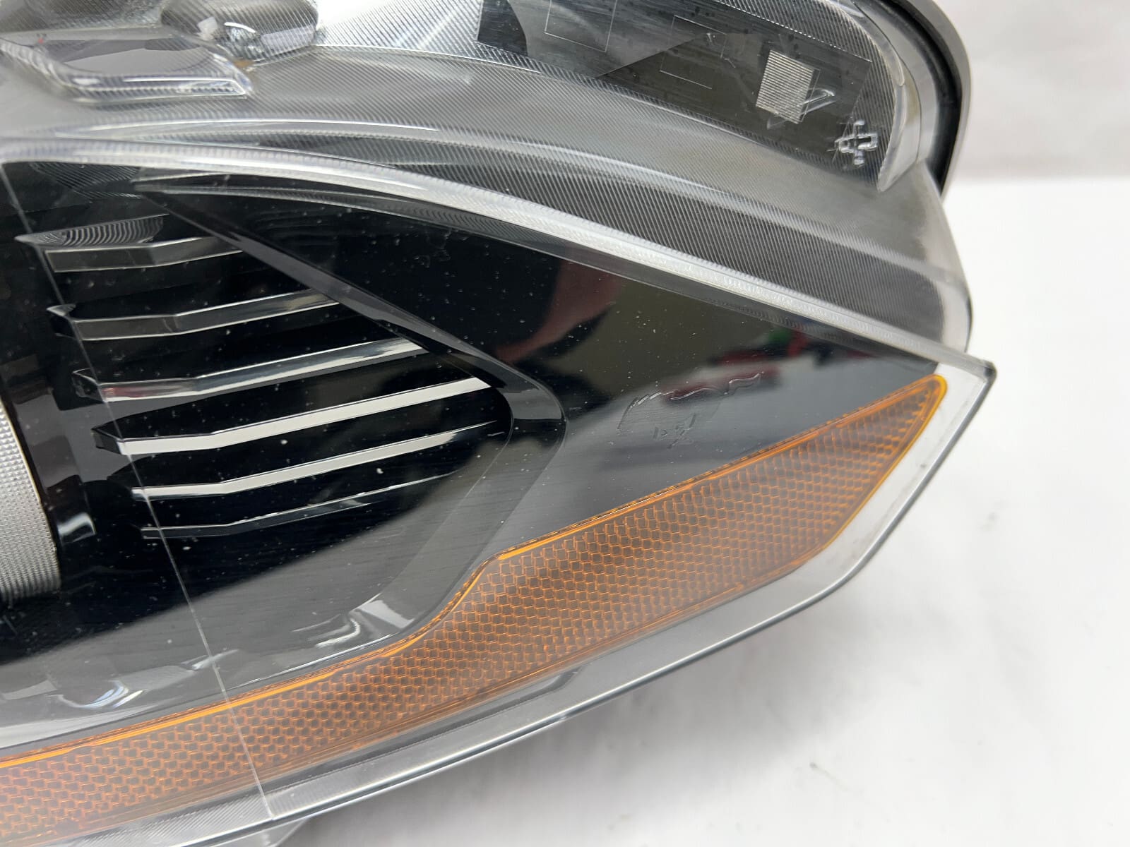 2018 2019 2020 2021 2022 2023 ford mustang led front left oem headlight - Image 3