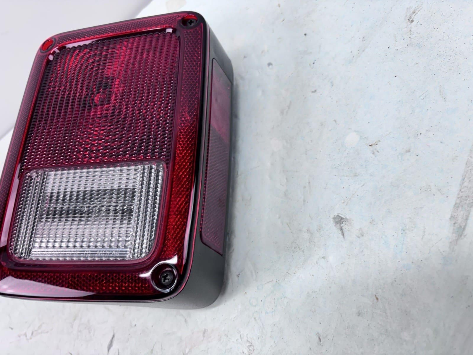 55077890ah OEM 2007-2017 JEEP WRANGLER 2018 WRANGLER JK REAR RIGHT TAIL LIGHT - Image 8