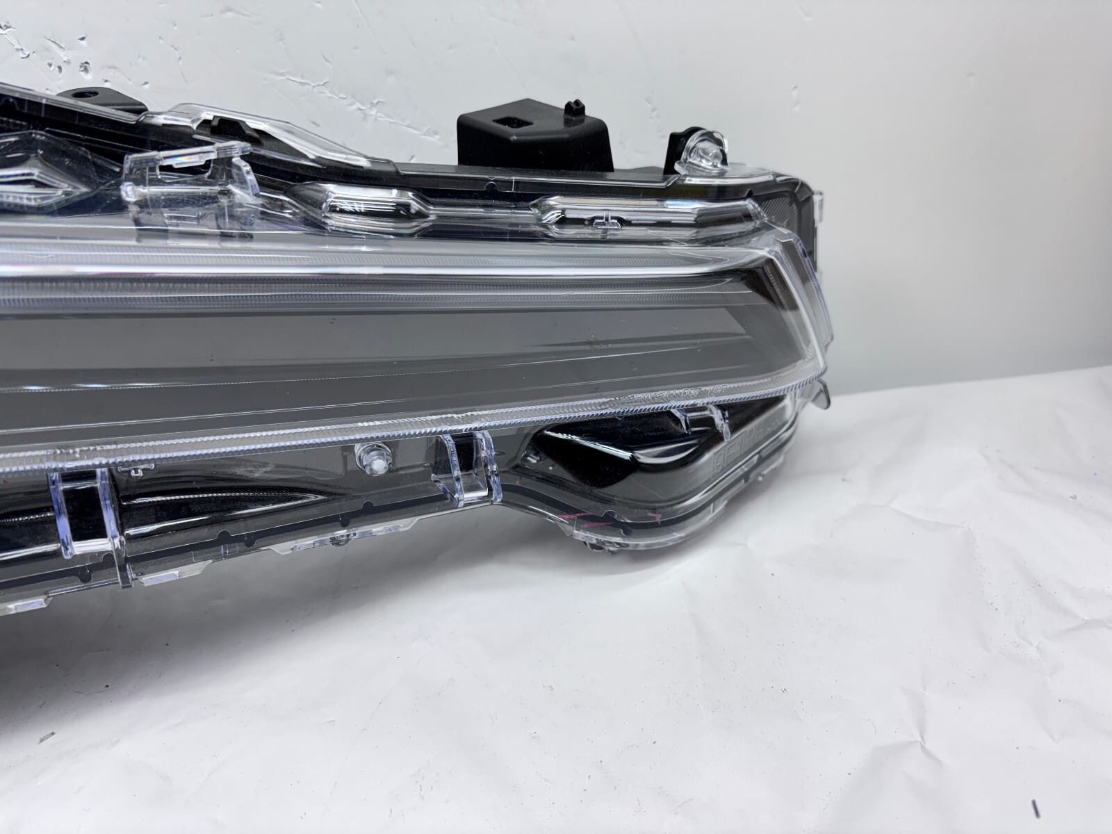 2023 2024 toyota corolla led front right oem headlight 81110-12n200 - Image 2