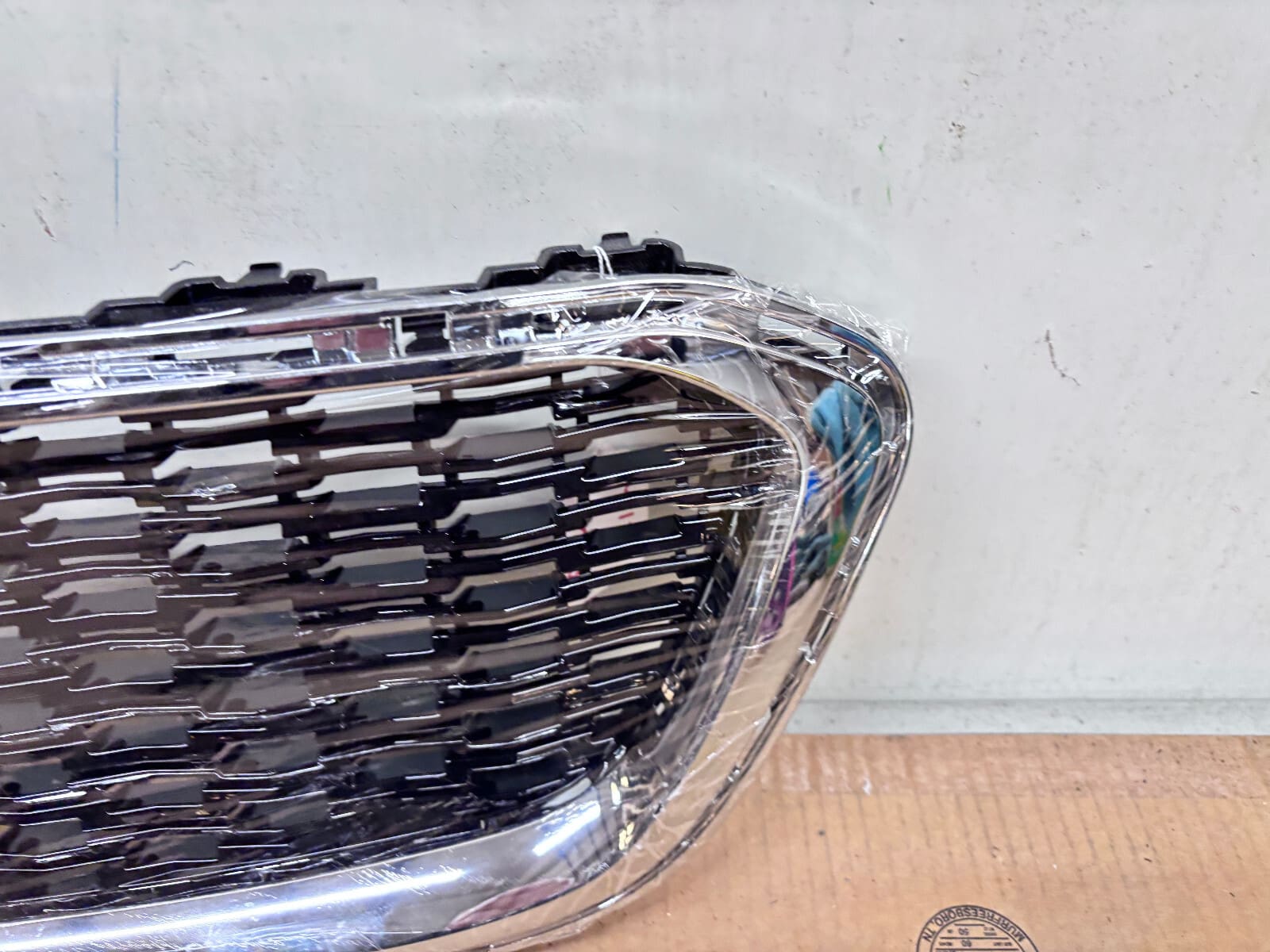 NEW 2014 2015 2016 CHEVY MALIBU CHROME FRONT OEM GRILLE 22995179 AFTERMARKET - Image 4