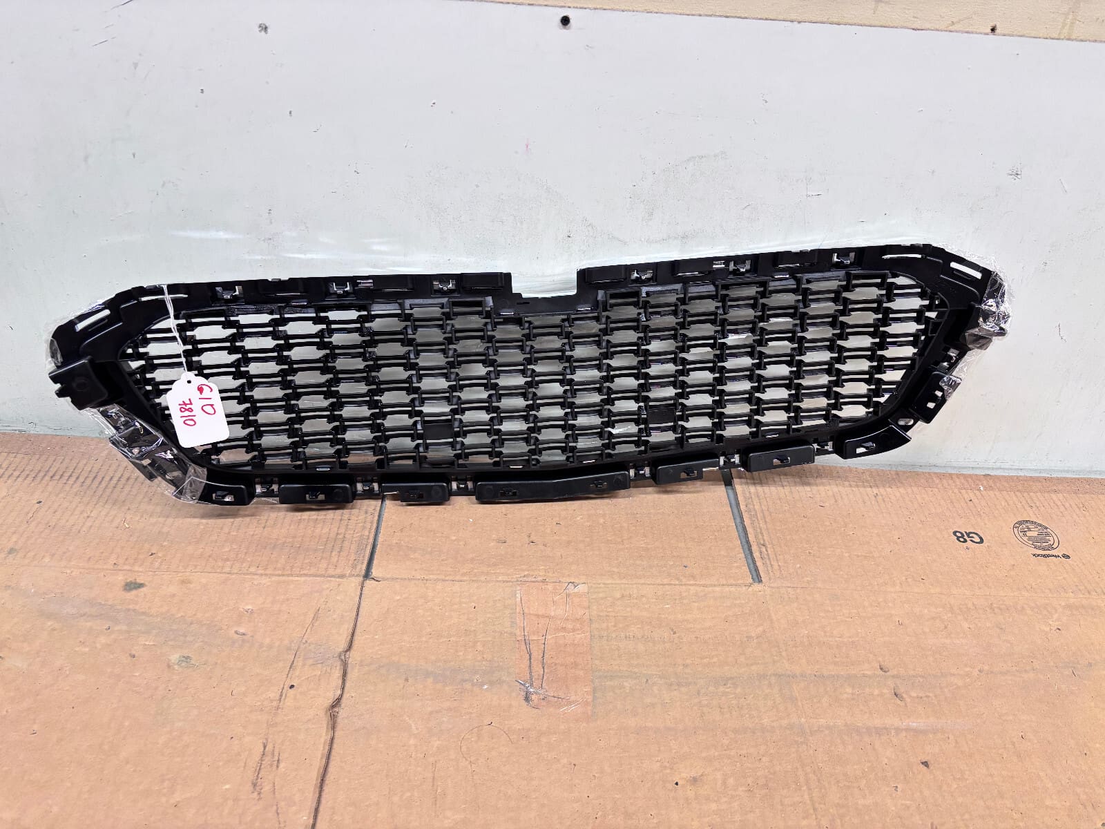 NEW 2014 2015 2016 CHEVY MALIBU CHROME FRONT OEM GRILLE 22995179 AFTERMARKET - Image 14