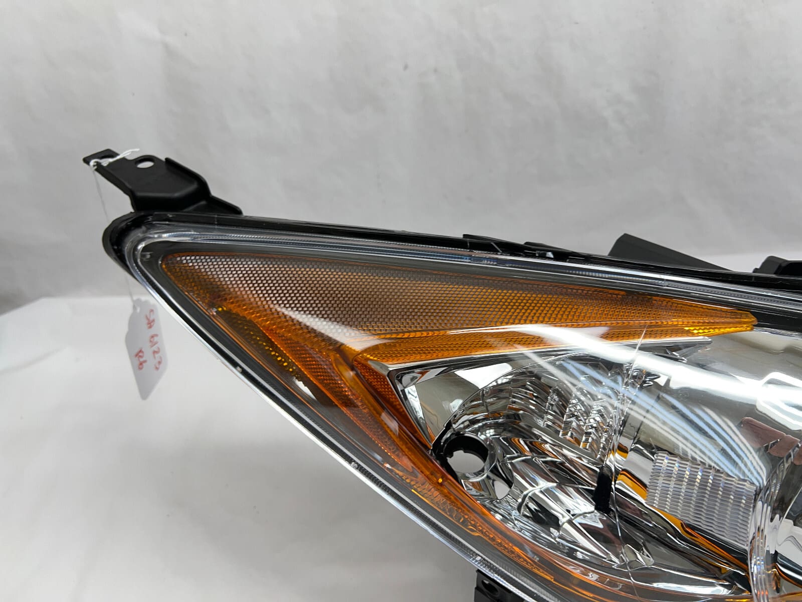 2010-2013 Mazda3 Halogen Front Right CAPA Headlight bbm4510k0k - Image 9