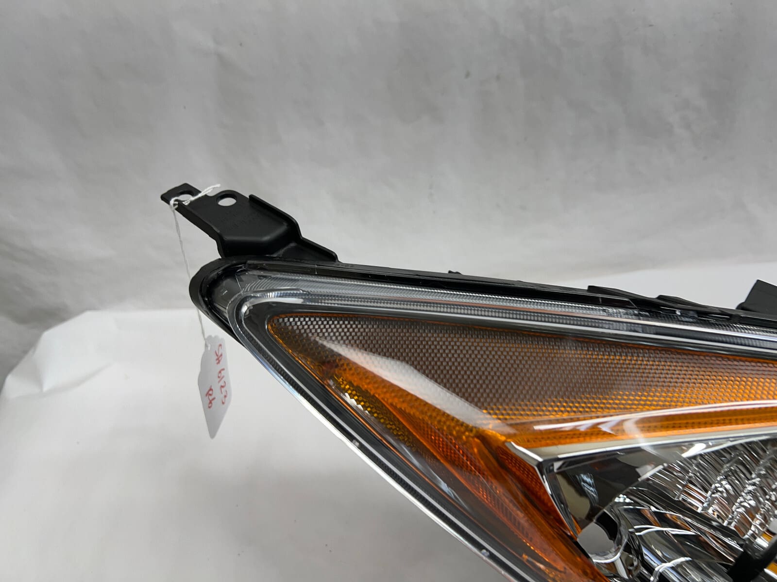 2010-2013 Mazda3 Halogen Front Right CAPA Headlight bbm4510k0k - Image 10