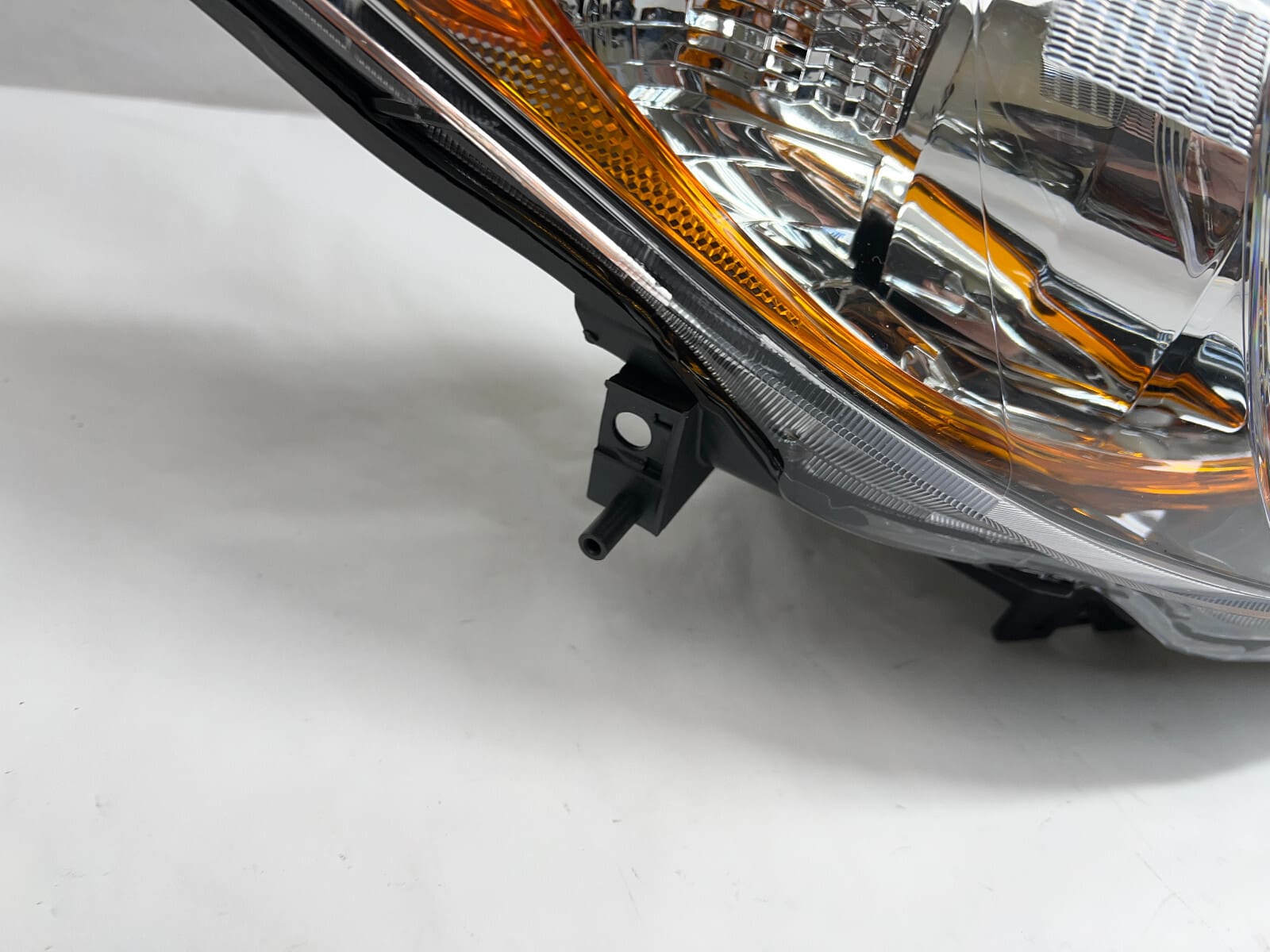 2010-2013 Mazda3 Halogen Front Right CAPA Headlight bbm4510k0k - Image 12