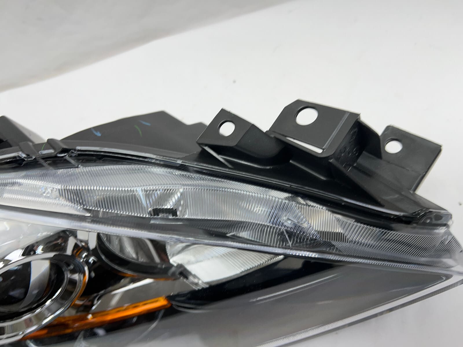 2010-2013 Mazda3 Halogen Front Right CAPA Headlight bbm4510k0k - Image 13