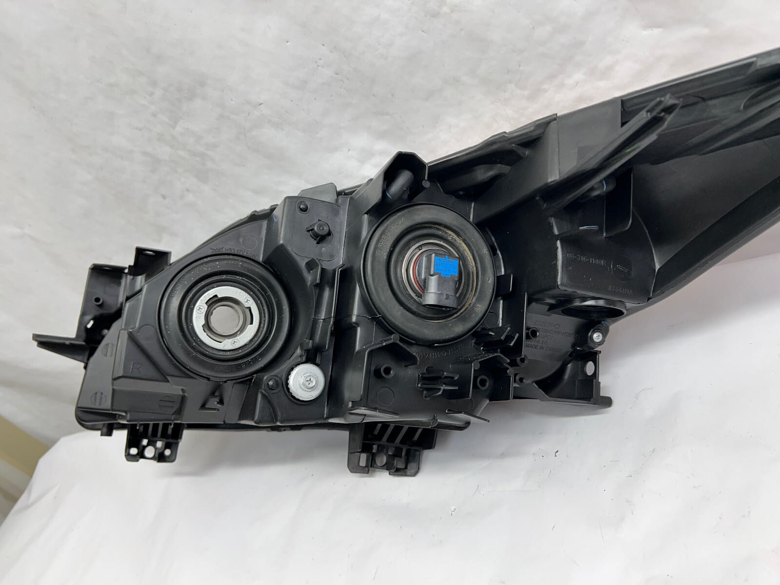 2010-2013 Mazda3 Halogen Front Right CAPA Headlight bbm4510k0k - Image 16
