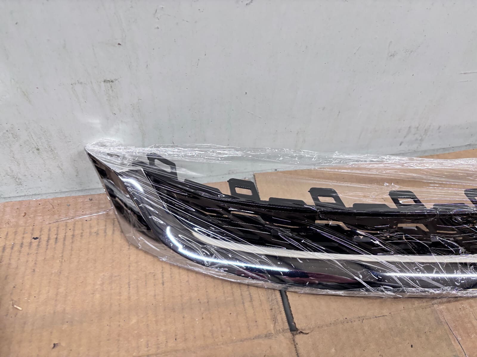 FOR 2014 2015 2016 CHEVY MALIBU CHROME FRONT OEM UPPER GRILLE AFTERMARKET - Image 11