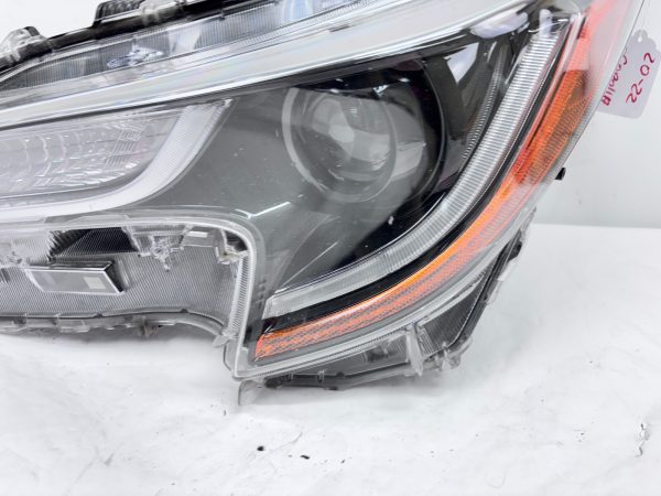 2020 2021 2022 toyota corolla led front left oem headlight - Image 10