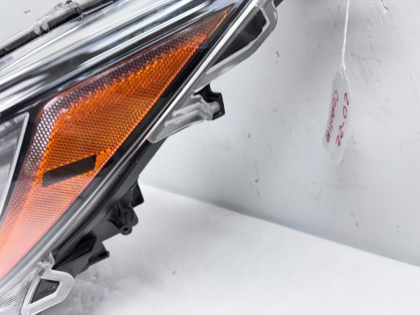 2020 2021 2022 toyota corolla led front left oem headlight - Image 14