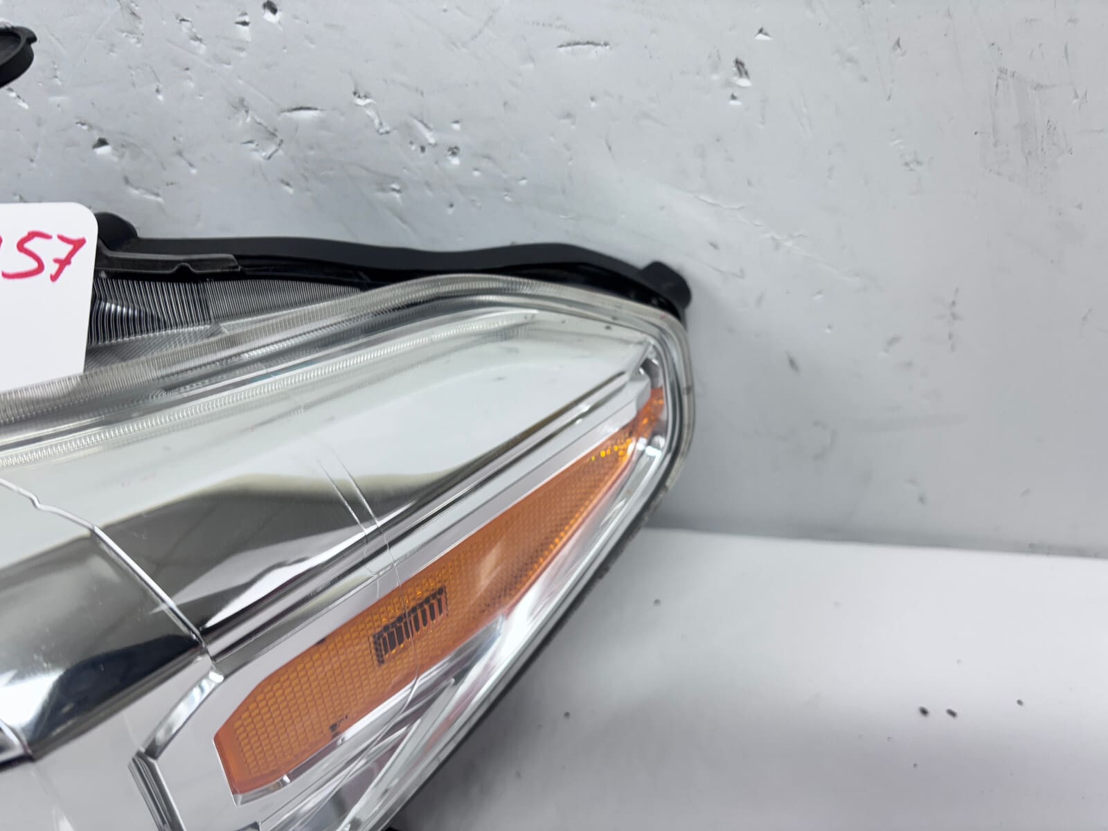 2016 2017 2018 2019 2020 2021 2022 TOYOTA TACOMA HALOGEN LEFT OEM HEADLIGHT - Image 8