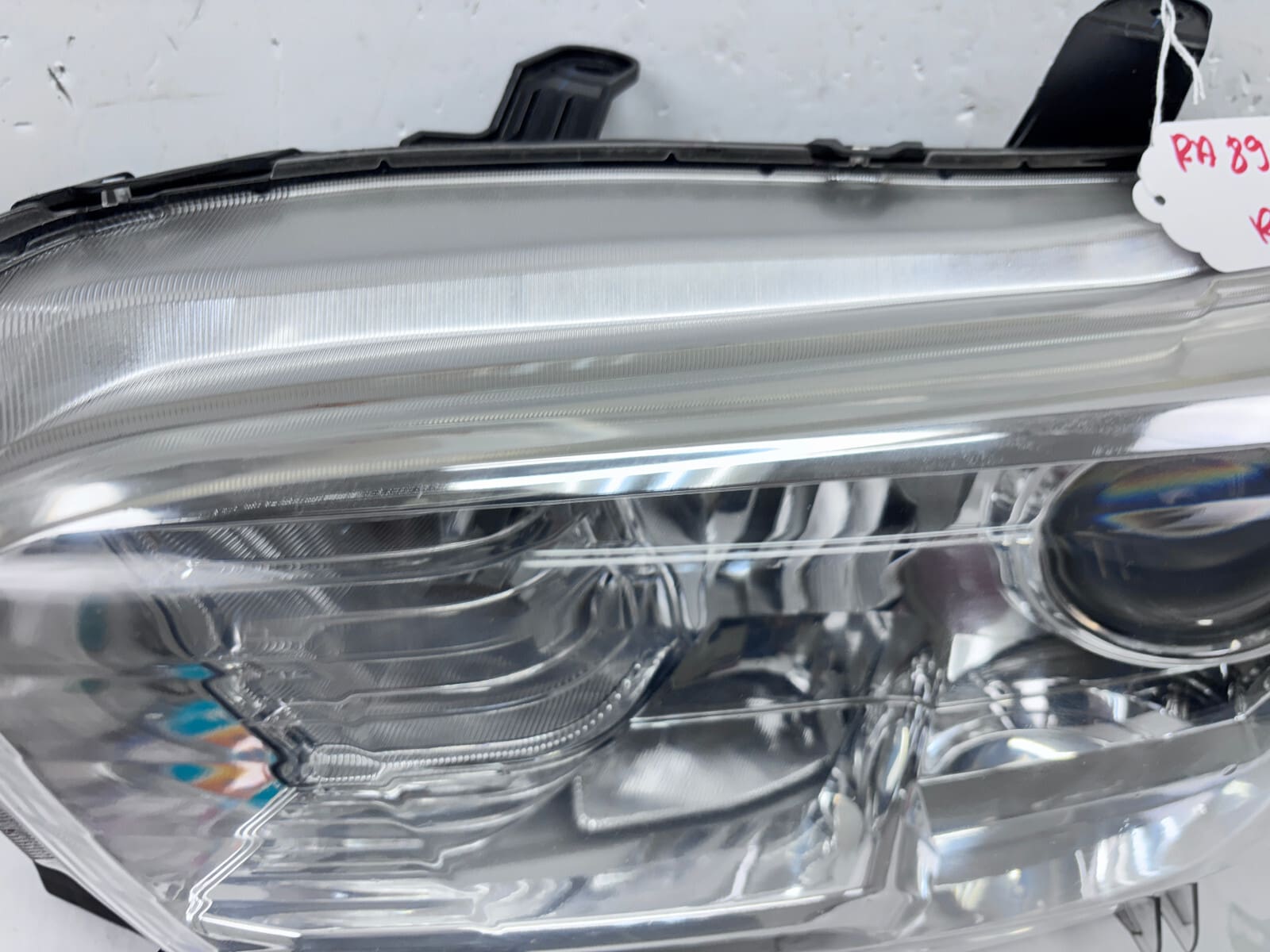 2016 2017 2018 2019 2020 2021 2022 TOYOTA TACOMA HALOGEN LEFT OEM HEADLIGHT - Image 11