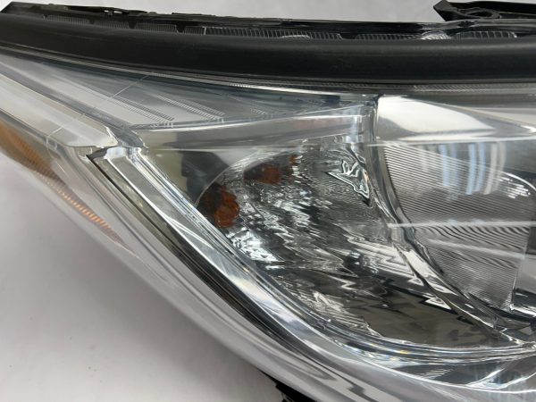 all tabs 2017 2018 2019 toyota highlander halogen front right oem headlight - Image 6