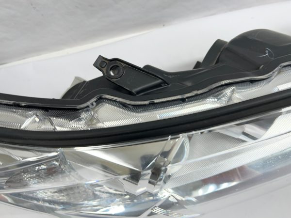 all tabs 2017 2018 2019 toyota highlander halogen front right oem headlight - Image 10