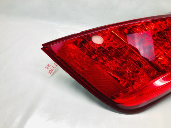 NICE 2003 2004 2005 NISSAN MURANO HALOGEN REAR RIGHT PASSENGER SIDE TAIL LIGHT - Image 2