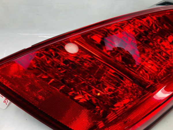 NICE 2003 2004 2005 NISSAN MURANO HALOGEN REAR RIGHT PASSENGER SIDE TAIL LIGHT - Image 3