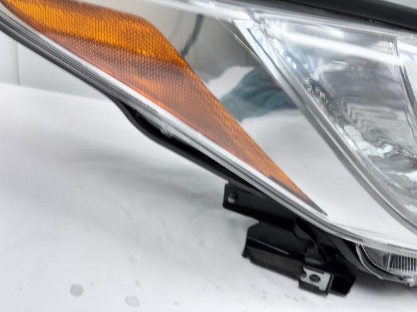 ALL TABS 2017 2018 2019 TOYOTA HIGHLANDER HALOGEN FRONT RIGHT OEM HEADLIGHT - Image 12