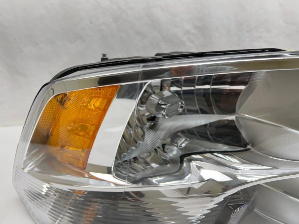 2009 2010 2011 2012 2013 2014-2018 dodge ram halogen front right capa headlight - Image 7