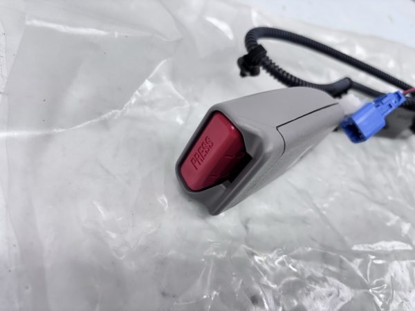 12 2013 2014 2015 HONDA CIVIC SEDAN FRONT LEFT SEAT BELT BUCKLE 04816-tr3-a10zb - Image 4