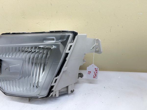 NICE ALL TABS 2016 2017 2018 2019 FORD EXPLORER LED FRONT LEFT OEM FOG LIGHT - Image 2