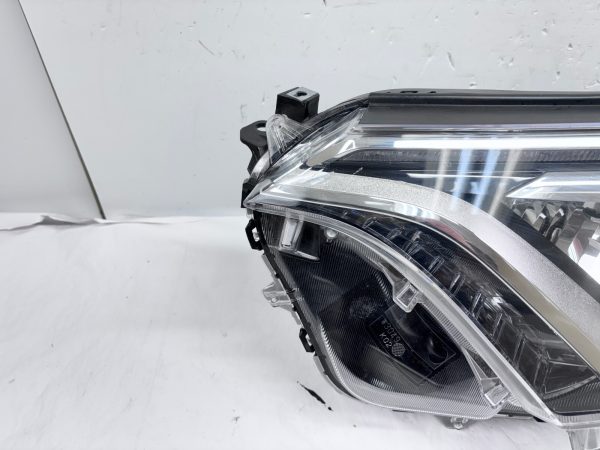 2016 2017 2018 TOYOTA RAV4 FULL LED FRONT LEFT OEM HEADLIGHT - Image 2