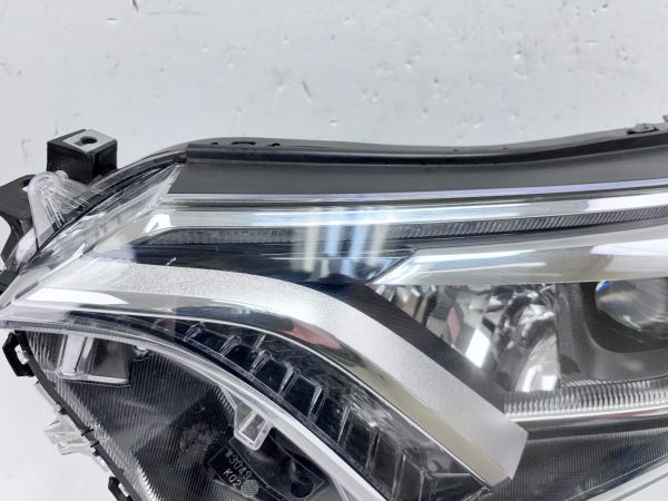 2016 2017 2018 TOYOTA RAV4 FULL LED FRONT LEFT OEM HEADLIGHT - Image 4