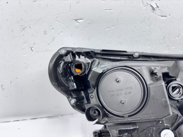 2016 2017 2018 TOYOTA RAV4 FULL LED FRONT LEFT OEM HEADLIGHT - Image 17