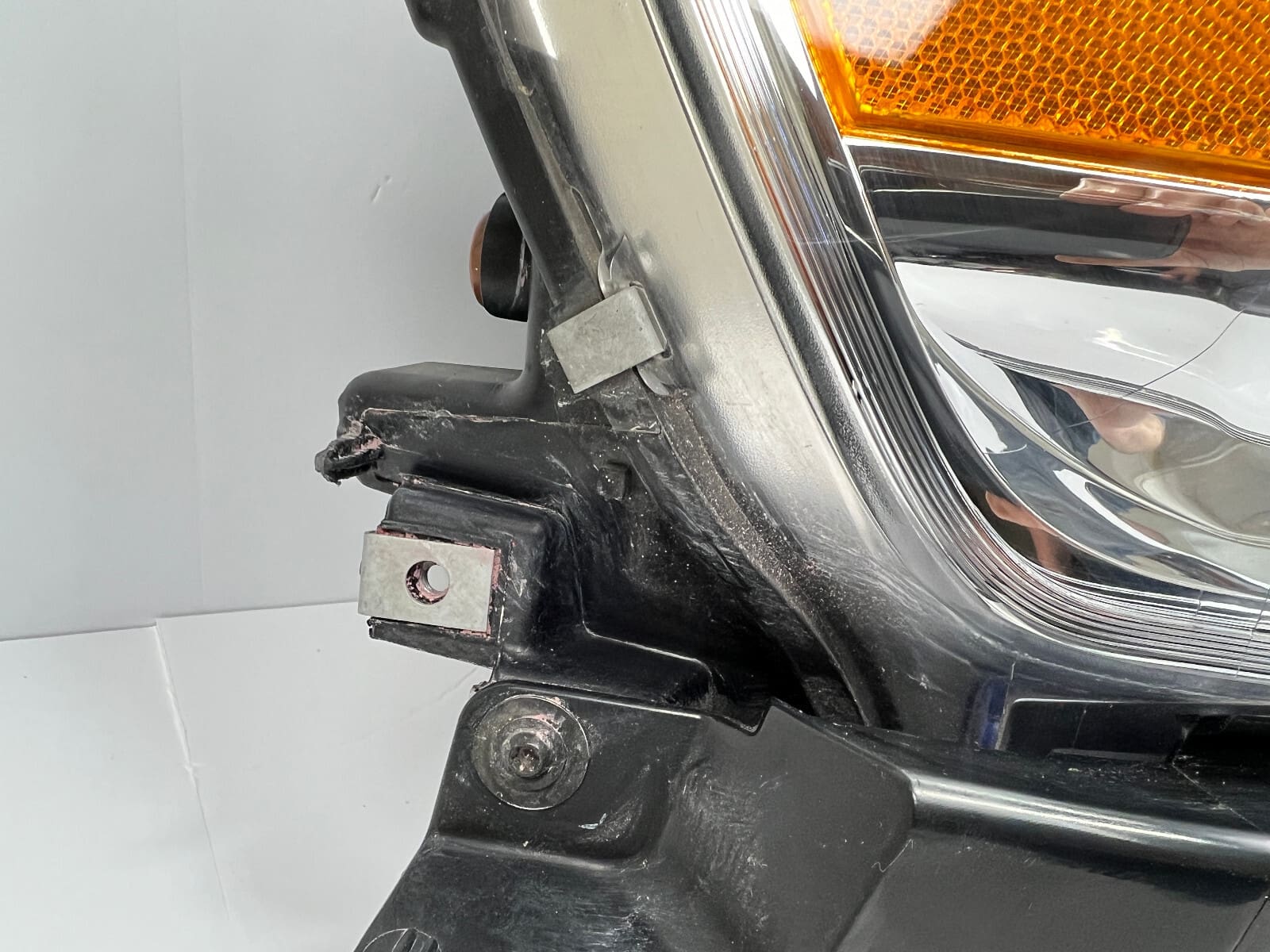 68316080ah 2019 2020 2021 2022 2023 dodge ram 1500 halogen right oem headlight - Image 10