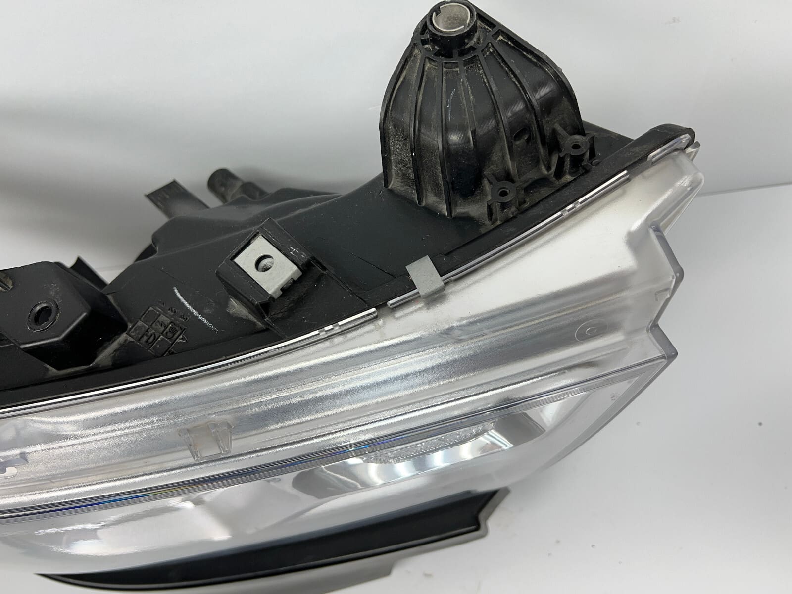 68316080ah 2019 2020 2021 2022 2023 dodge ram 1500 halogen right oem headlight - Image 13