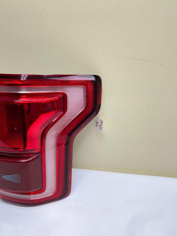 2015 2016 2017 FORD F150 RAPTOR LED BLIND SPOT REAR RIGHT OEM TAIL LIGHT - Image 2