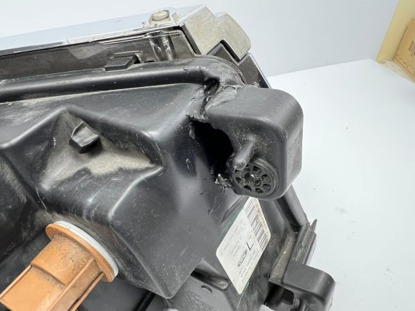 bt4313006ae  2011 2012 2013 2014 ford edge halogen front left oem headlight - Image 19