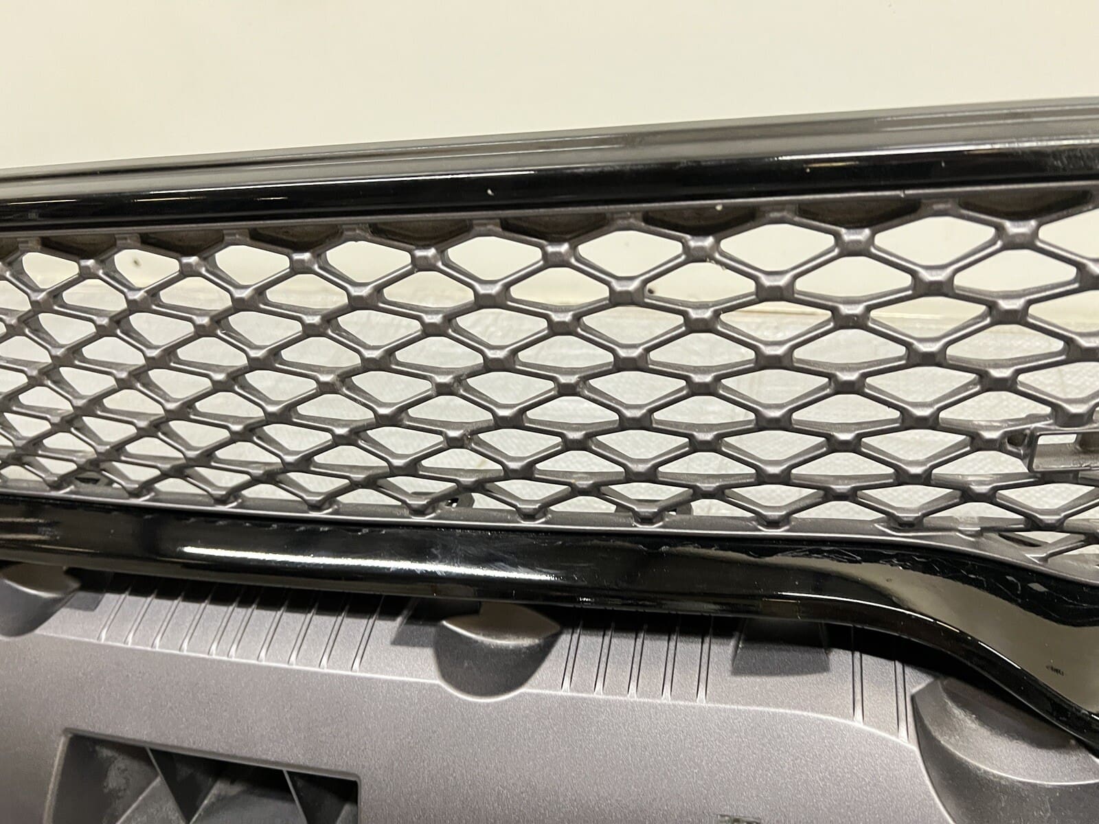 🌟🌟 6UZ19MALAA 2021 2022 2023 DODGE DURANGO FRONT OEM GRILLE GENUINE - Image 8