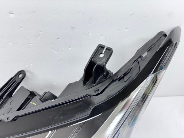 nice 2022 2023 2024 toyota tundra platinum full led front left oem headlight - Image 13