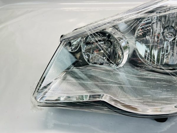 5303747AE  For 2007 2008 2009 2010 CHRYSLER SEBRING FRONT LEFT HEADLIGHT - Image 3