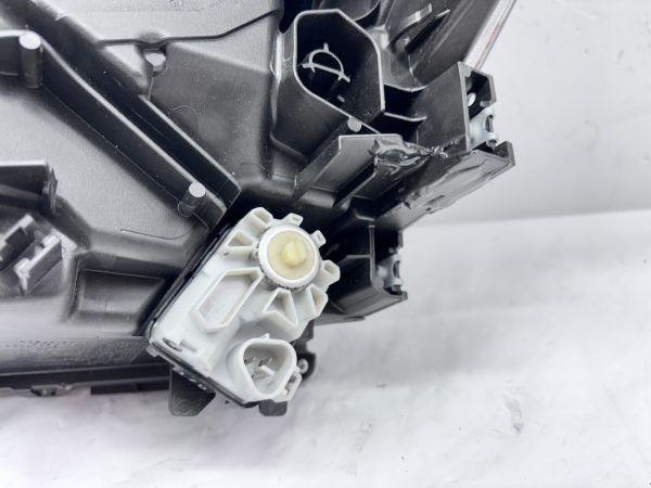 nice 2019 2020 subaru forester led afs front right oem headlight - Image 20