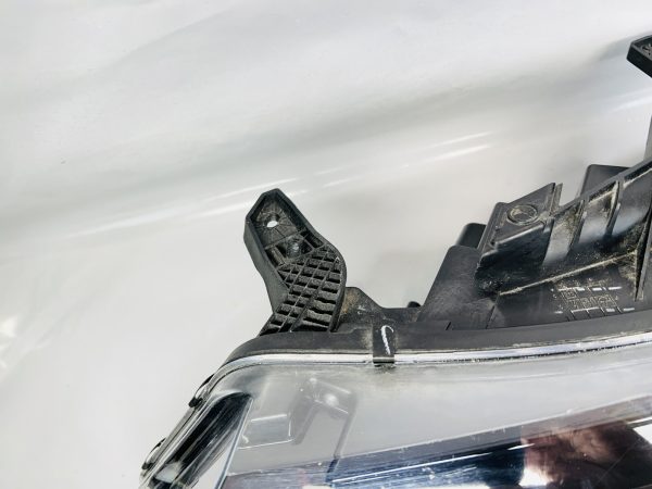 🎈 84244103 🎈  2016 2017 2018 CHEVY CAMARO HALOGEN FRONT LEFT OEM HEADLIGHT - Image 10