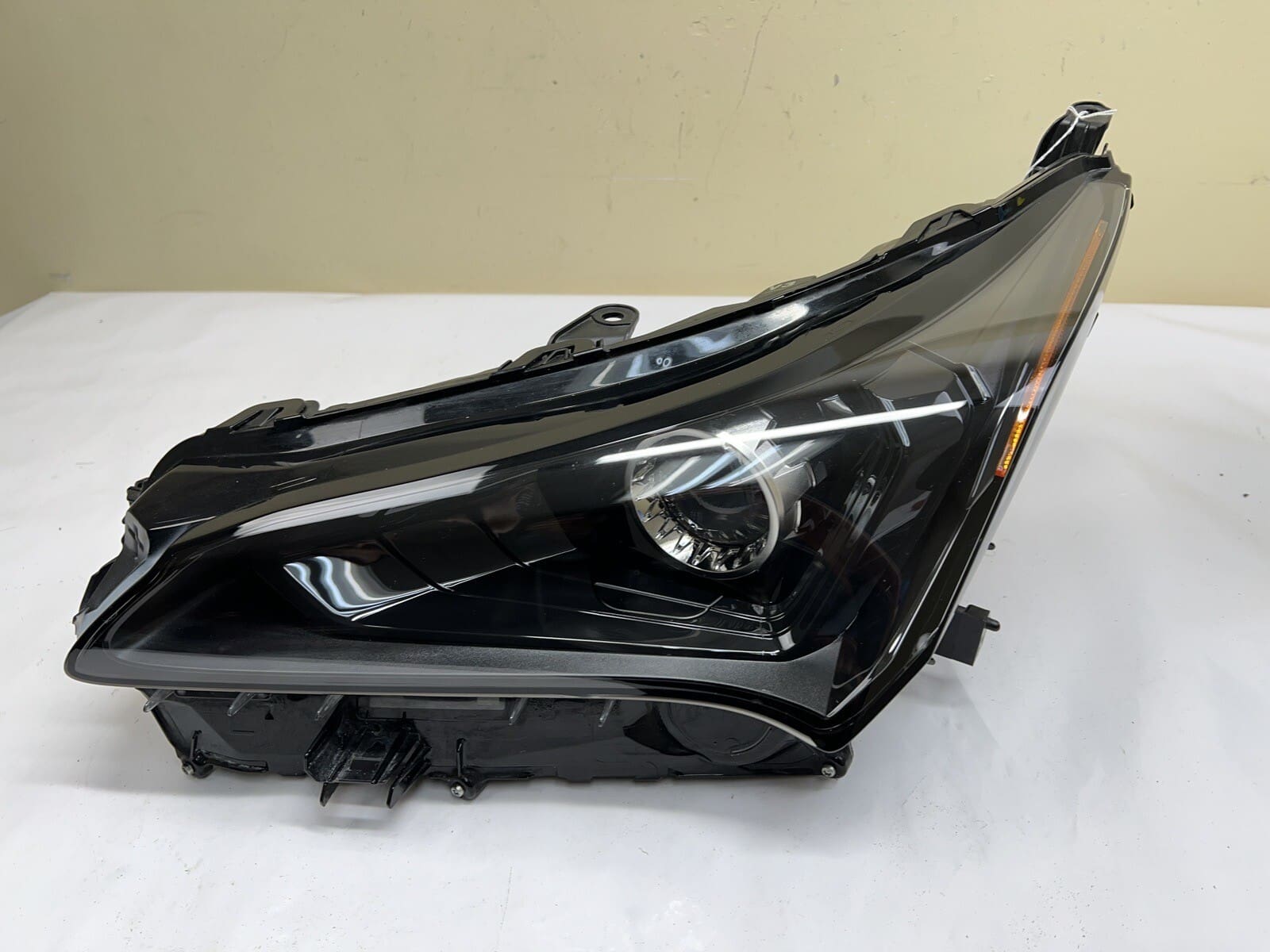ALL TABS 2018 2019 2020 2021 LEXUS NX NX300 NX200 LED FRONT LEFT OEM HEADLIGHT - Image 2