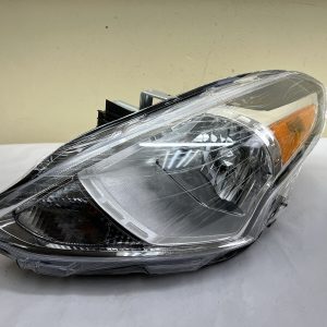⭐️  MINT 2015 2016 2017 2018 2019 NISSAN VERSA HALOGEN FRONT LEFT HEADLIGHT