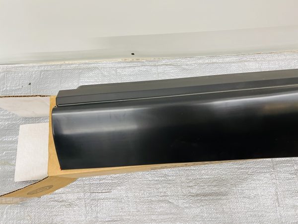 2015 2016 2017 2018 2019  TOYOTA HIGHLANDER REAR RIGHT DOOR MOLDING OEM ROCKER - Image 6