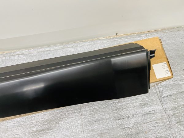 2015 2016 2017 2018 2019  TOYOTA HIGHLANDER REAR RIGHT DOOR MOLDING OEM ROCKER - Image 8