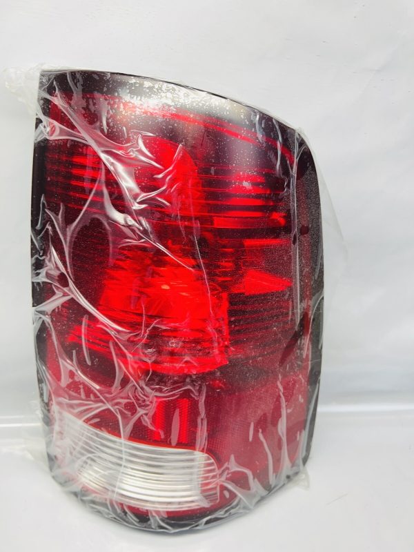 ⭐️ 2009-2011 2012 2013 2014 2015 2016 2017 2018 DODGE RAM RIGHT OEM TAIL LIGHT - Image 6