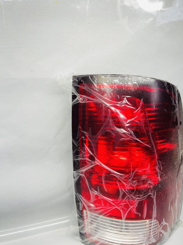 ⭐️ 2009-2011 2012 2013 2014 2015 2016 2017 2018 DODGE RAM RIGHT OEM TAIL LIGHT - Image 10