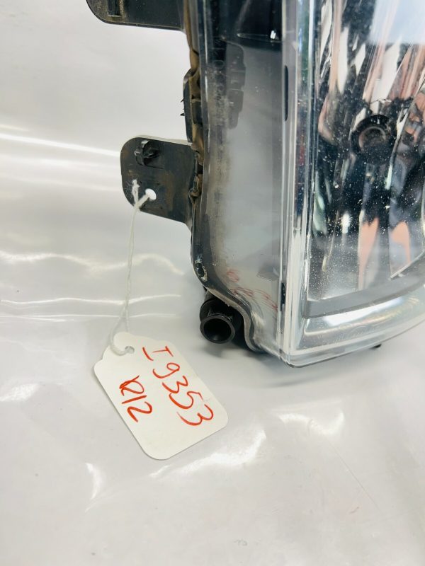 5K0941700E  2011 2012 2013 2014 VW JETTA GTI HALOGEN FRONT RIGHT OEM FOG LIGHT - Image 6