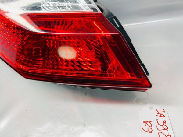 2016 2017 2018 2019 2020 2021 2022 TOYOTA CHR REAR LEFT OEM TAIL LIGHT - Image 6