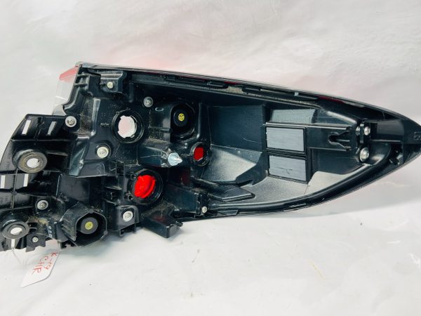 2016 2017 2018 2019 2020 2021 2022 TOYOTA CHR REAR LEFT OEM TAIL LIGHT - Image 11