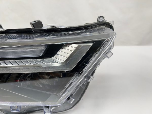 2022 2023 2024 TOYOTA RAV4 FULL LED FRONT RIGHT OEM HEADLIGHT - Image 2