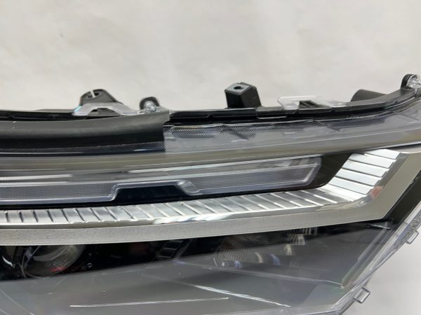 2022 2023 2024 TOYOTA RAV4 FULL LED FRONT RIGHT OEM HEADLIGHT - Image 4