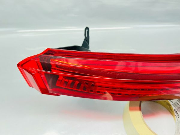 2022 TOYOTA HARRIER LED REAR RIGHT OEM TAIL LIGHT - Image 5